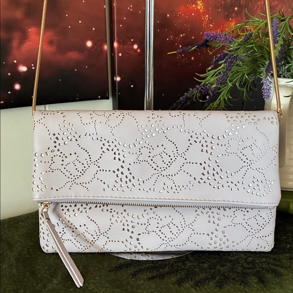 Urban Expressions Purple Crossbody - Picture 4 of 10